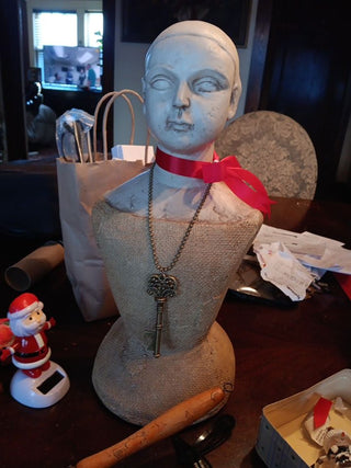 Mannequin Repro Plaster
