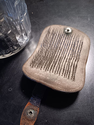 1920s "Kranks" Jar & Beard Comb