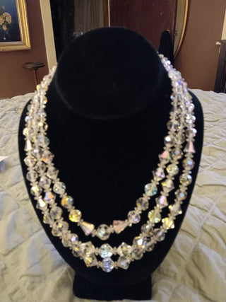 Awesome Vint 3 Strand Crystal Nk