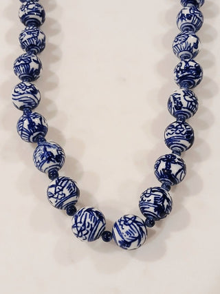 Chinoiserie Beaded Necklace Porcelain Flow Blue and White