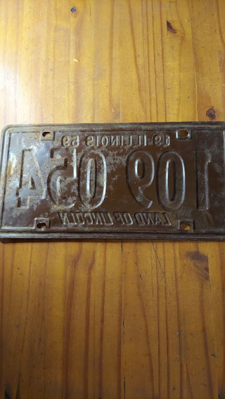 1959 Brown and White "109054" Illinois License Plate