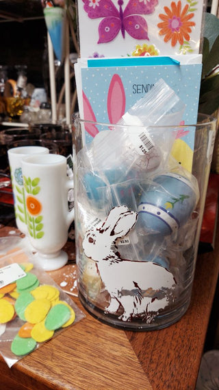 Large Rustic Peter Rabbit Bunny Centerpiece Glass Vase FIRM