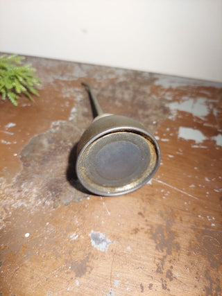 vintage thumb oil can 5.5 inch