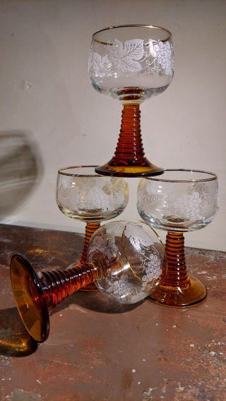 (4pc set) Mid-Century Luminarc FRANCE - Frosted Grapevine Crystal w/ Amber Stem Roemer Wine Glass By J.G. Durand & Cie. Cristal d’Arques France 22k gold rim