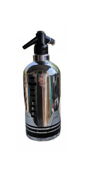 Art deco 1936 Soda King Soda Siphon Seltzer Water, handsomely designed Chrome plated