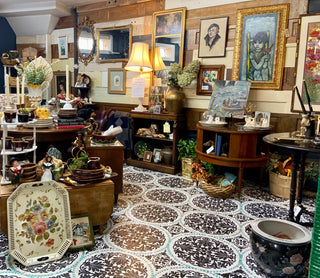 Dealer 811 - Charlenes Early Bird Collection - Jackson Square Mall