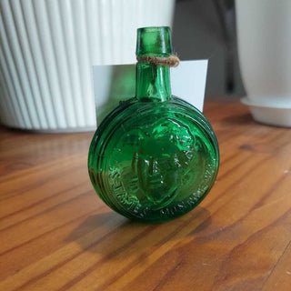 1971 - James Monroe, green glass, by Wheaton Glass, Commemorative, Miniature US Presidential Collectable Decanter