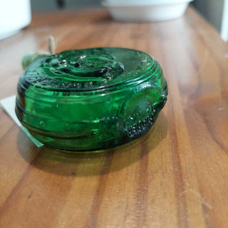 1971 - James Monroe, green glass, by Wheaton Glass, Commemorative, Miniature US Presidential Collectable Decanter