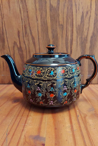 1912 Burslem England Teapot by Gibson & Sons. Pendant Pattern with Iridescence FIRM (T&M)
