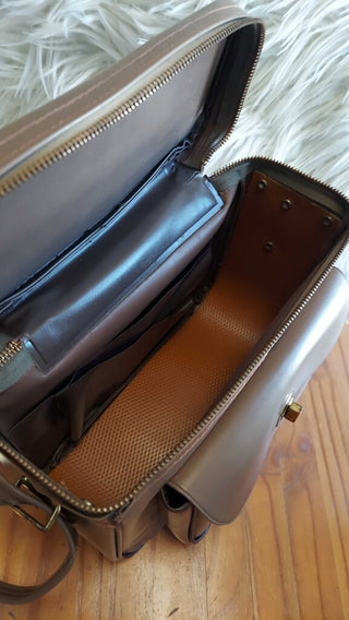 1960s Large vinyl Mocha tone Shoulder Camera Carry Bag FIRM (T&M)