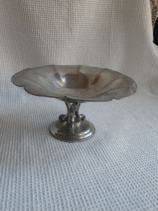 Pewter Pedestal Trinket Dish by Flag & Homan # 29 / 3.25 in x 6in