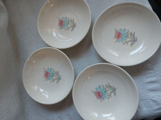 Set of 4 Vntg MCM Steubenville Fairlane Dessert Fruit Bowls