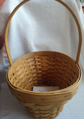 LONGABERGER LARGE EASTER BASKET W/HANDLE 12"X10.75"X8.25"