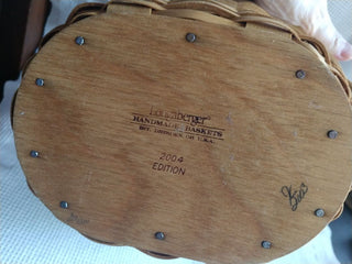 LONGABERGER LARGE EASTER BASKET W/HANDLE 12"X10.75"X8.25"