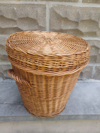 LG Round Wicker Hamper w lid