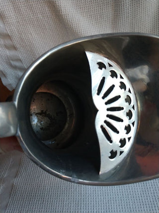 Abercrombie & Fitch English 32Oz Cocktail Pitcher WI400 with ice guard