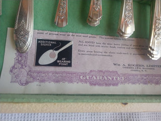 Service for 8 no salad forks Silver Plate & Chest  3 Serving Spoons
