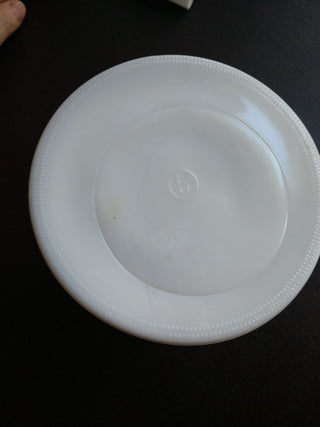 Vntg White Milk Glass small Planter