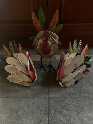 Metal & driftwood set of 3 turkeys