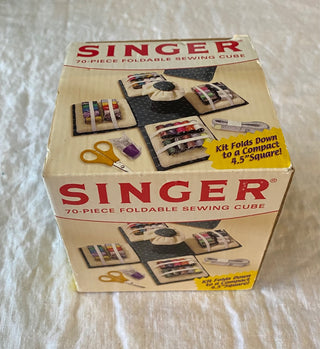 Vintage Singer sewing cube unused in original box