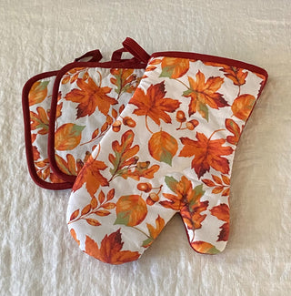 Vintage leaves potholders (set of 3) AS IS