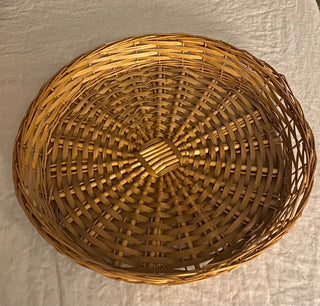 Vintage basket/tray AS IS 15.5”