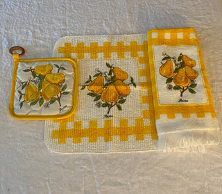 Vintage Pear kitchen towels set (set of 3)