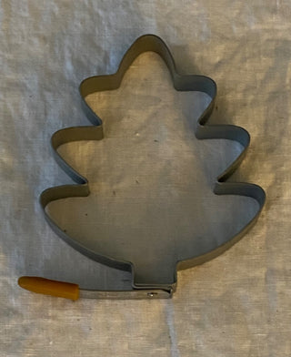 Leaf cookie cutter/pancake mold 4x5”