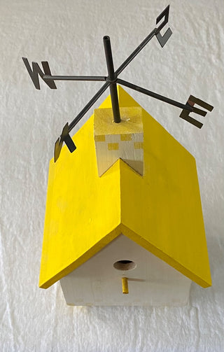 Vintage wooden country birdhouse 7x5.5x15”
