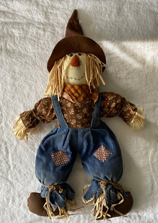 Vintage scarecrow shelf sitter 16x24”