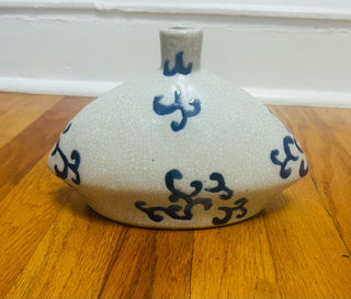 Handmade Chinese Crackle Blue and White Bud Vase