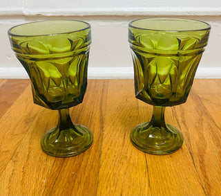 Vintage Avocado Green Wine Glasses (set of 2)