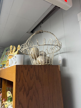 VTG Twisted Wrought Iron Round Basket & Handle