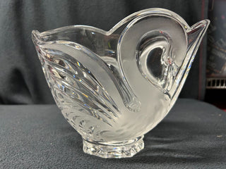 Frosted Swan Bowl
