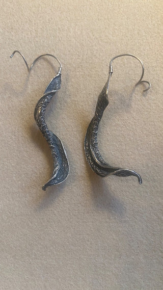 Silver twist earrings