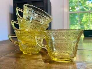 4pc Federal Depression Glass Tea Cups