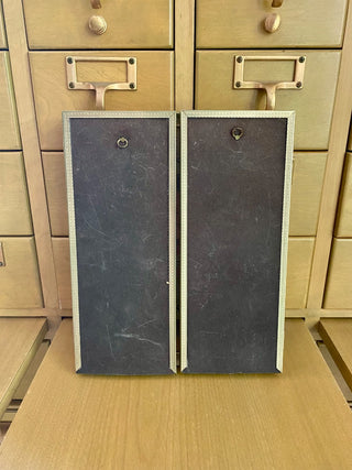 Tri-Fold Vintage Frame