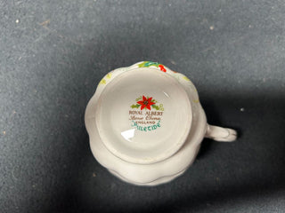 Yuletide Poinsettia Cup