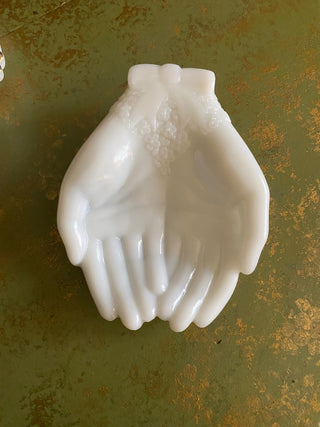 Vtg Avon Milk Glass Open Hands Trinket Dish