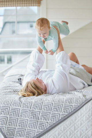 ChappyWrap Oyster Cove Diamonds Grey Blanket