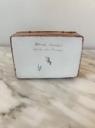 5 1/2”L x 3 3/4”W x 2 1/2"H Hand-Painted Limoges France Hinged Trinket Box