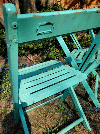 Mint green wooden folding chair 18Wx20Dx31H