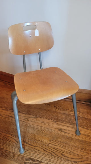 Brunswick wood/metal mid-cent chair (18”x18”x30.5”)