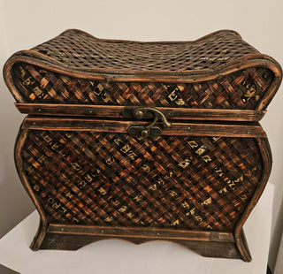 Vintage Wicker Rattan Woven Jewelry Box with Gold Tones