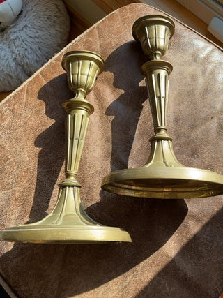 Deco set 2 brass candlesticks