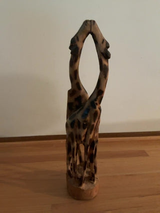 Hand-Craved Wooden Kissing Giraffes