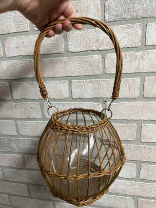 Wicker and glass basket w/handle