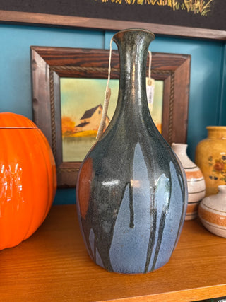 Vintage,signed studio art pottery bud vase