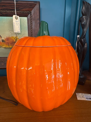 Halloween,vintage ceramic pumpkin 1972