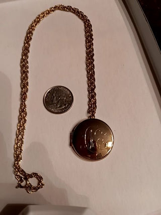 Vint.Gldton Locket 24"Chain